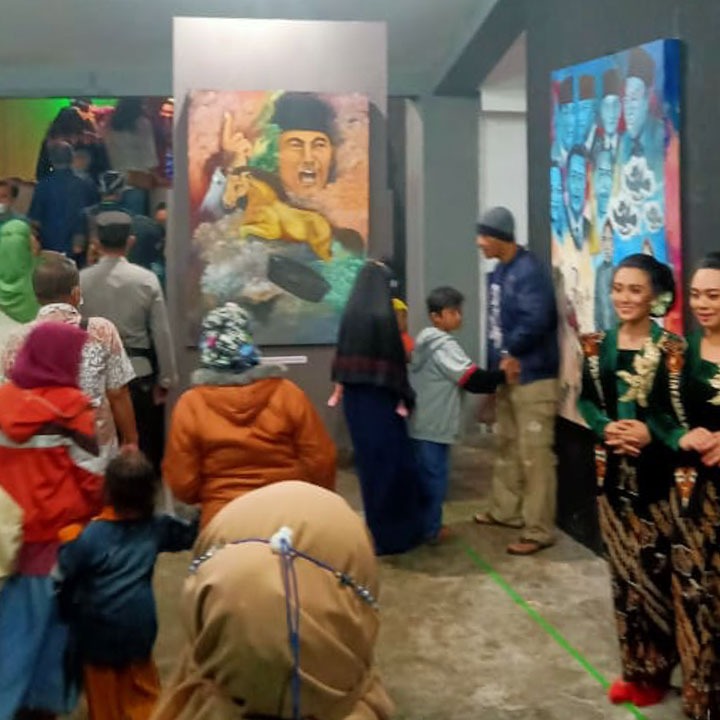 suasana pameran krsesnayana